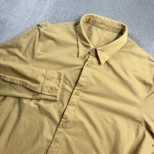 Lululemon Commission Long Sleeve Button Shirt Large Mens Yellow Stretch